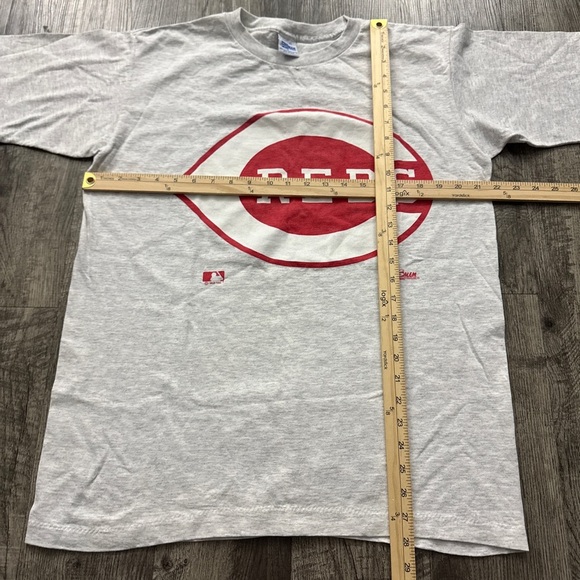 Vintage Cinncinati Reds Salem Sportswear T Shirt MLB Baseball - Picture 3 of 5